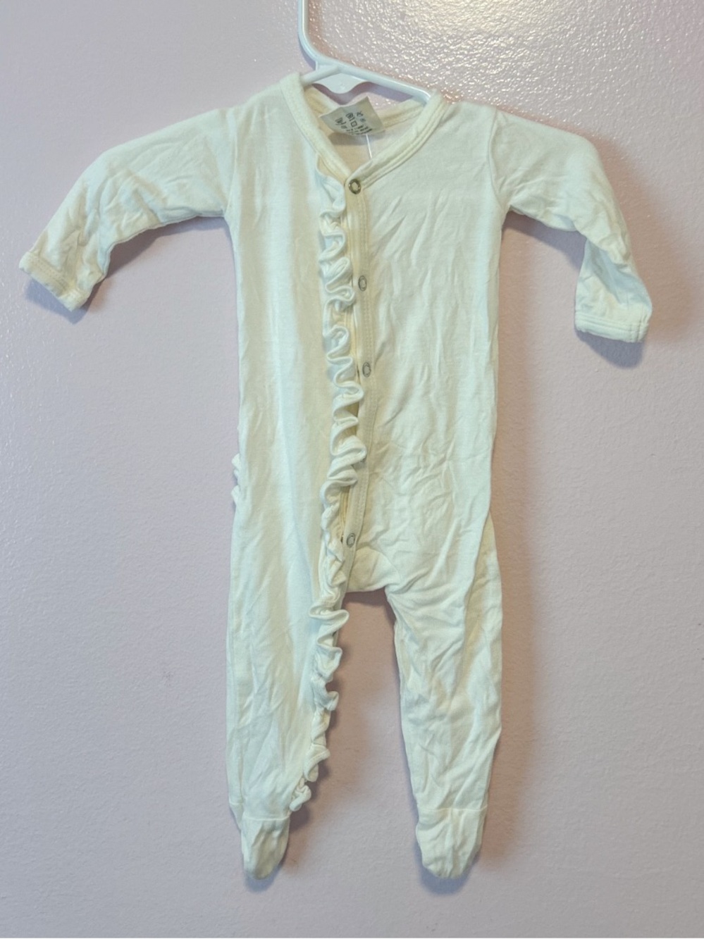 SpearmintLove Cream Ruffle Front Bamboo Sleeper Sz NB